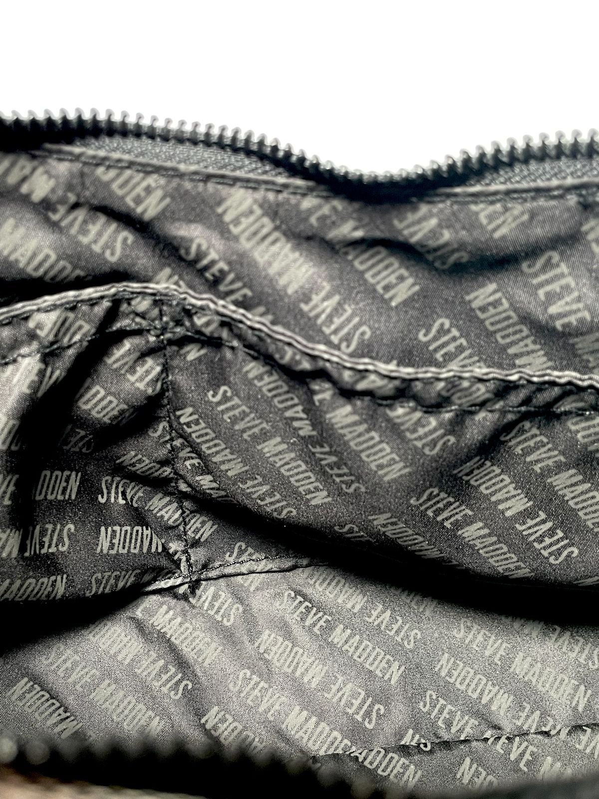 Steve Madden Pink Shoulder Bag + Tarjetero – Estilo que ilumina tu día