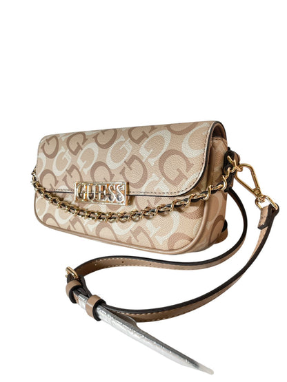 Guess Crossbody Rosa – Elegancia que habla por ti